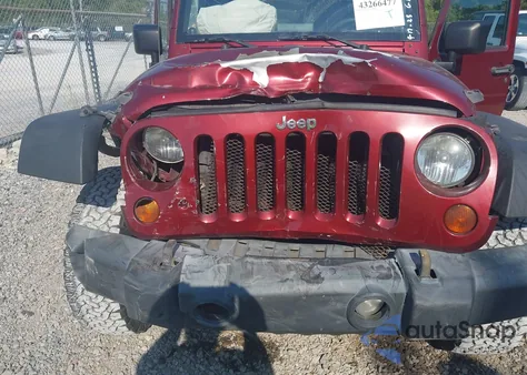 2010 Jeep Wrangler Sport z USA, uszkodzony, nr VIN 1J4AA2D17AL112952